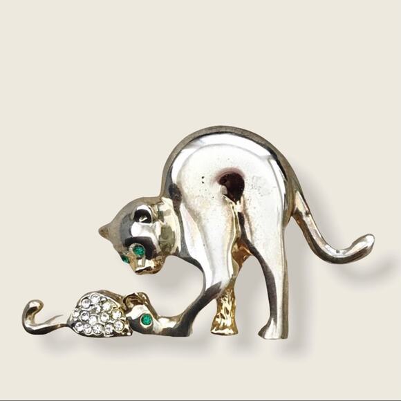 Vintage Cat and Mouse Pin Gold Green Crystal & Silver Tone Brooch - Picture 1 of 4